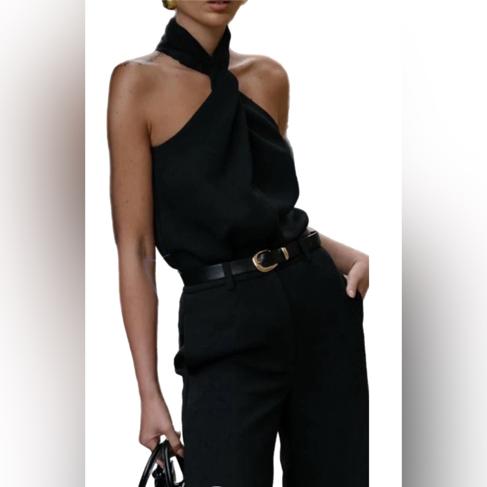 NWOT Moss Green Twist Halter Tank Top ~ Size Medium